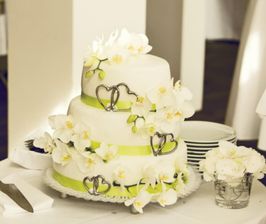 wedding cake